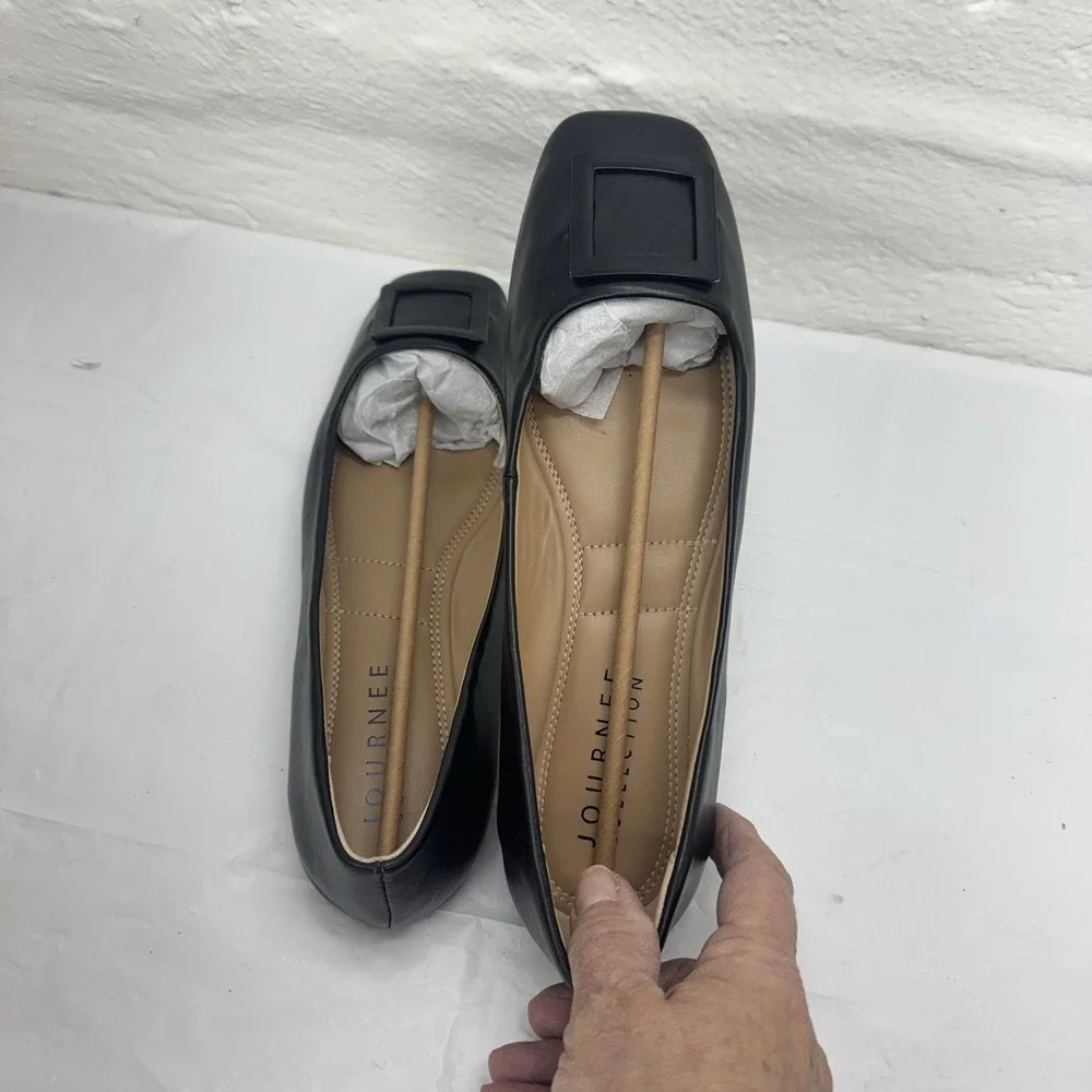 Journee Collection Women Zimia Ballet Flats With Buckle 9.5 M Black Faux Leather